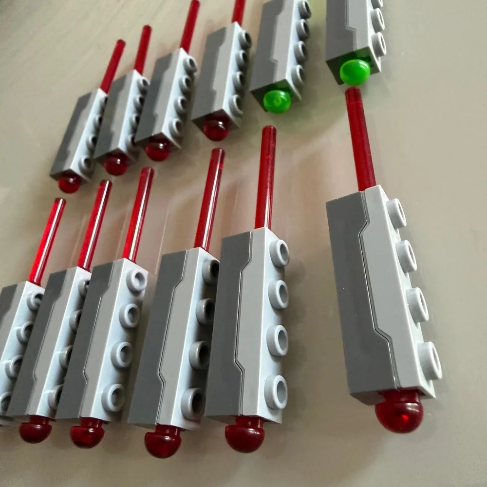 LEGO Spring Shooter with Shooter Dart Light Bluish Gray 12pc Lot Excellent - Picture 2 of 4